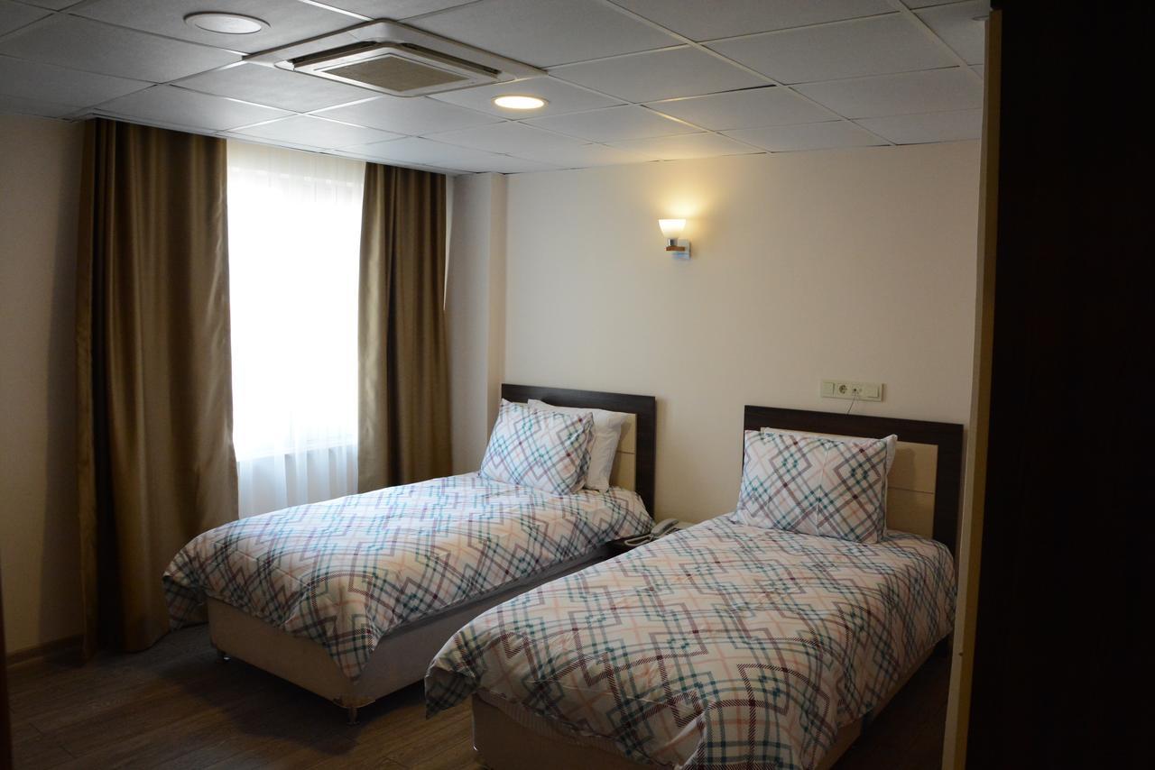 Sts Hotel Luleburgaz Habitación foto